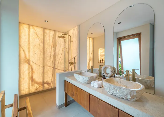 Pande - 3br With Lagoon Pool & Sauna Retreat *