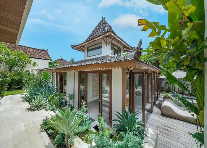 Pande - 3br With Lagoon Pool & Sauna Retreat チャングー