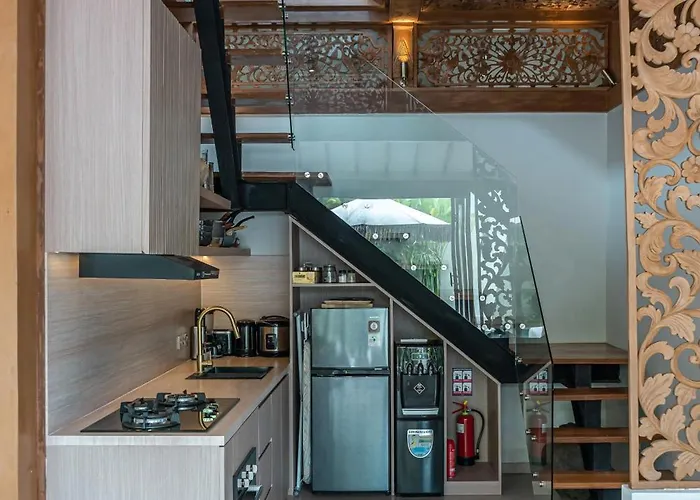 Pande - 3br With Lagoon Pool & Sauna Retreat ヴィラ