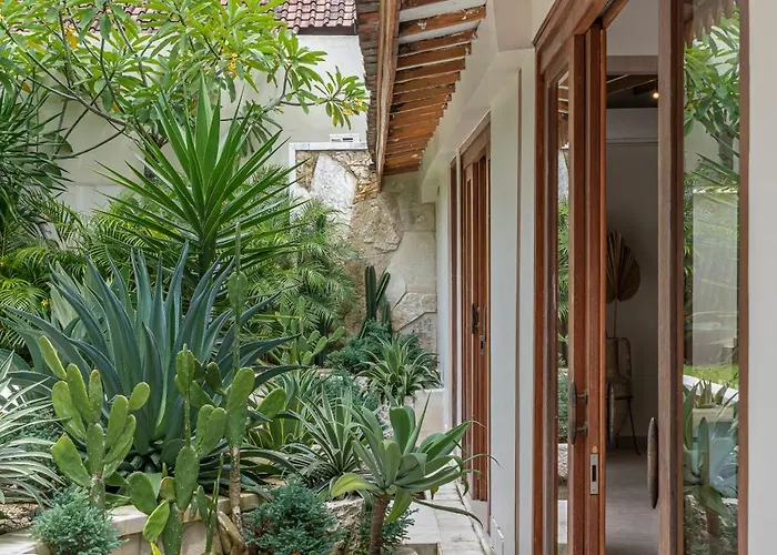 Pande - 3br With Lagoon Pool & Sauna Retreat ヴィラ *