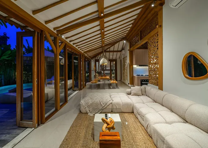 ヴィラ Pande - 3br With Lagoon Pool & Sauna Retreat *