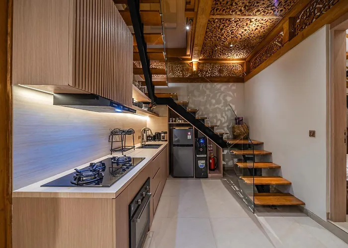Pande - 3br With Lagoon Pool & Sauna Retreat